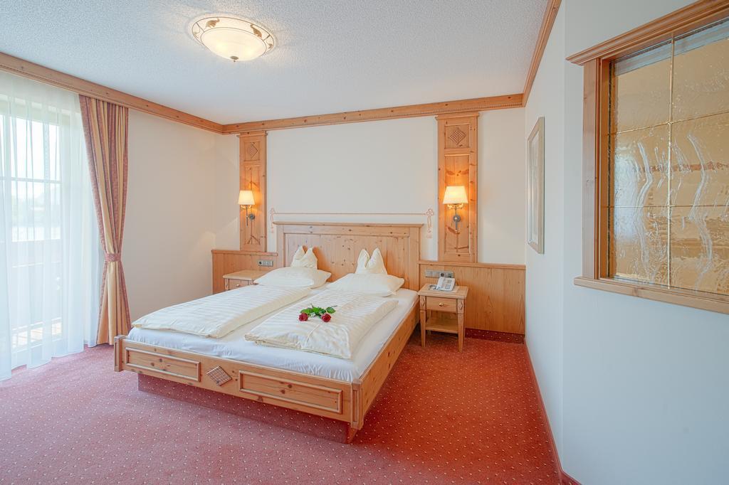 Landhaus Gruenau Wals-Siezenheim Δωμάτιο φωτογραφία
